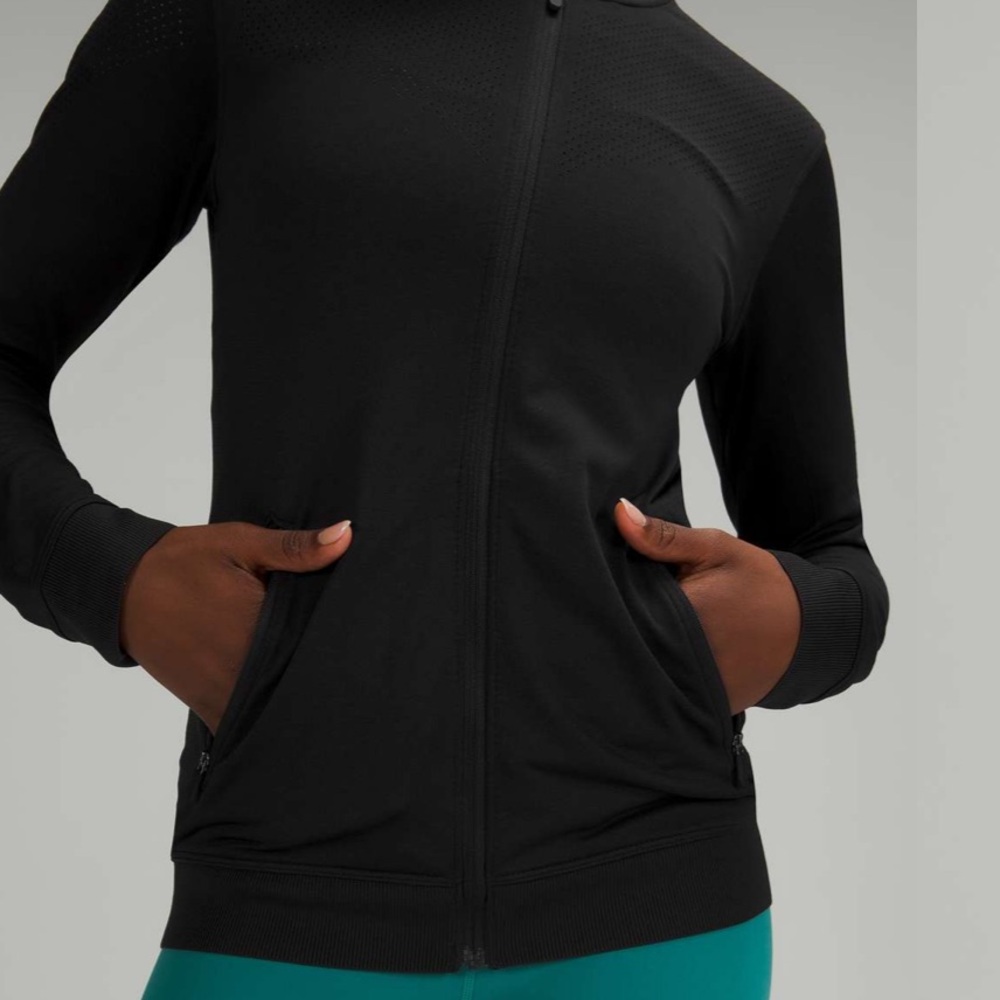 LULULEMON Seamless Training Jacket - Picture 3 of 6